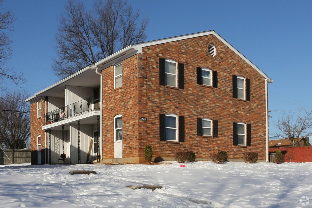 Primary Photo - 2520 Langdon Dr