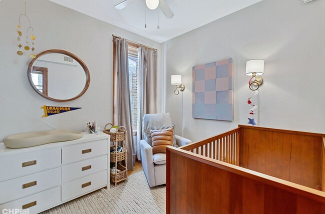 Bedroom 2 - 2241 W Walton St