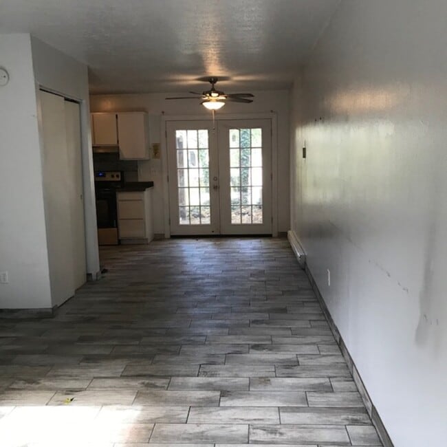 721 Plum St Unit 5, Fairport Harbor, OH 44077 Condo for Rent in