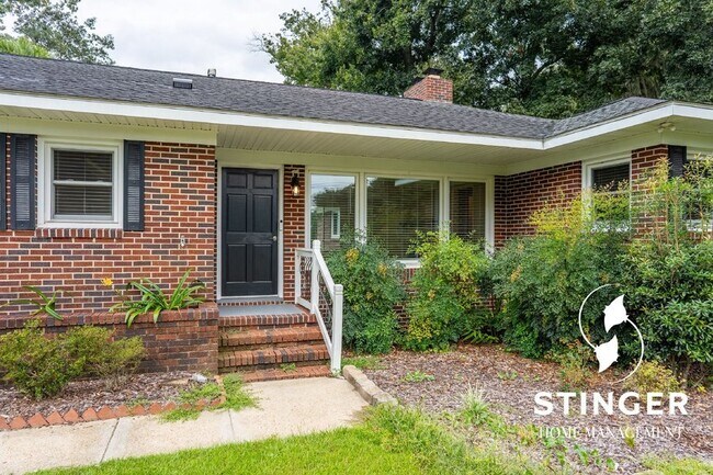 Foto del edificio - Marsh Front 3 Bedroom / 2 Bath For Rent In...