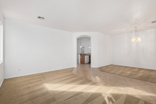 Foto del edificio - 7402 N 88th Ln