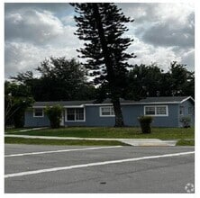 Building Photo - 20405 NW 21st Ave