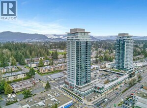 Building Photo - 505 Nelson St