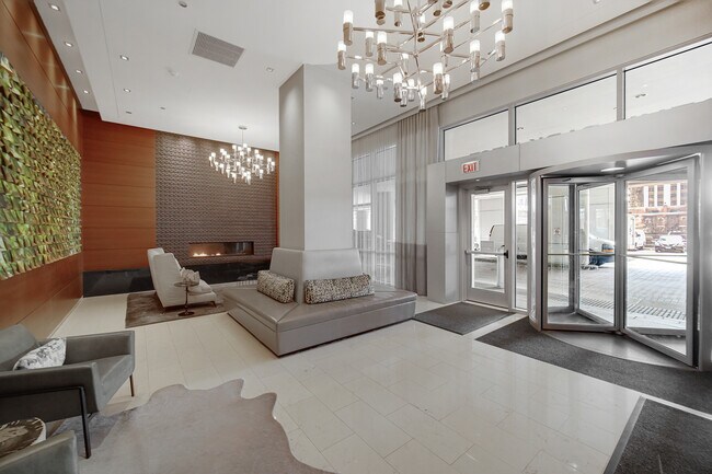 Foto del edificio - 1201 S Prairie Ave