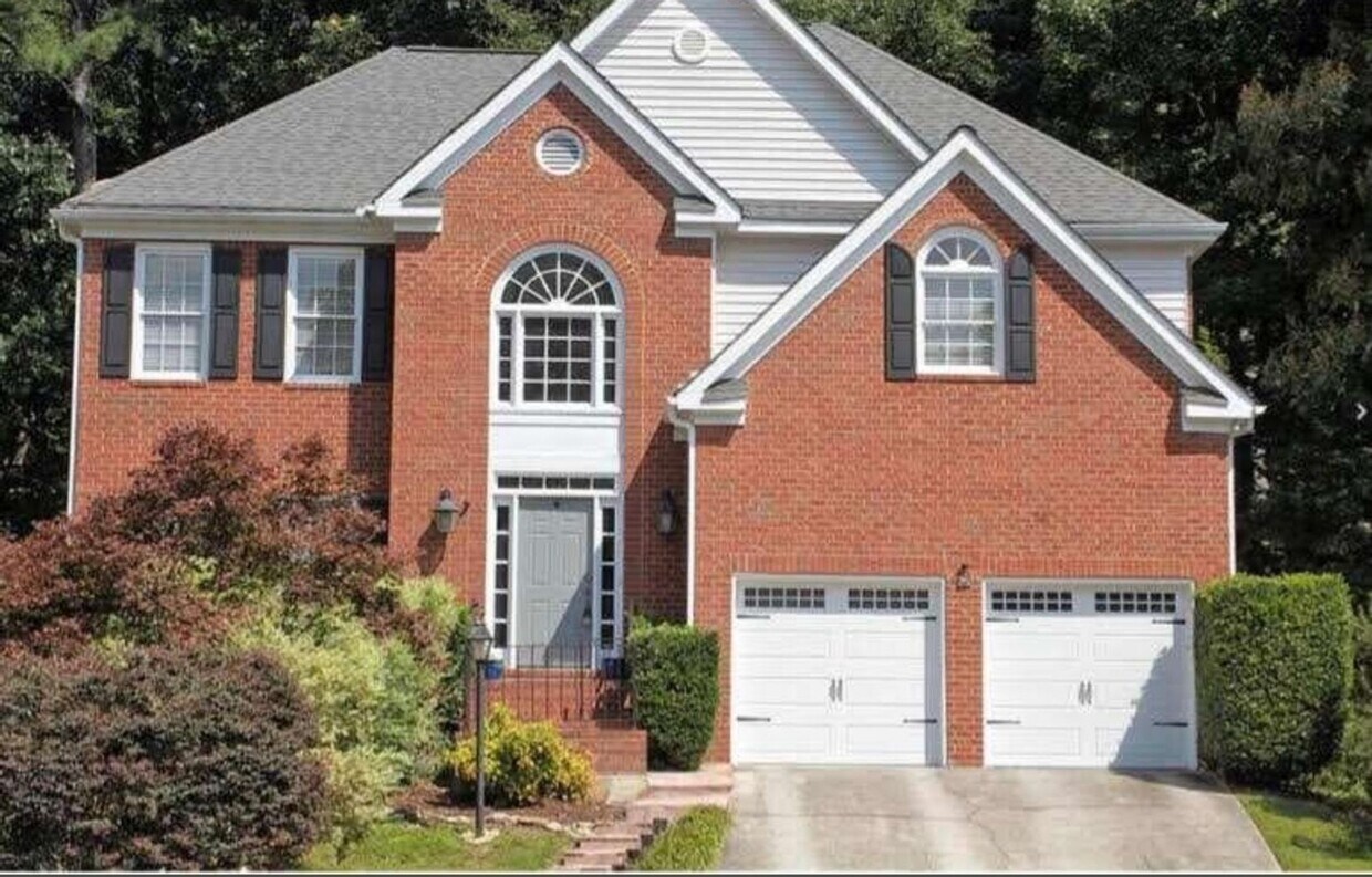 Foto principal - Spacious 4BR House in Dunwoody. Close to 2...