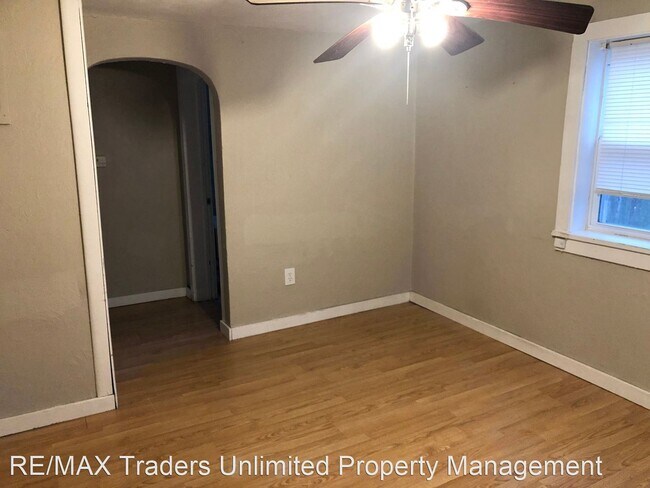 Building Photo - 2 br, 1 bath House - 516 Creve Coeur Ave.