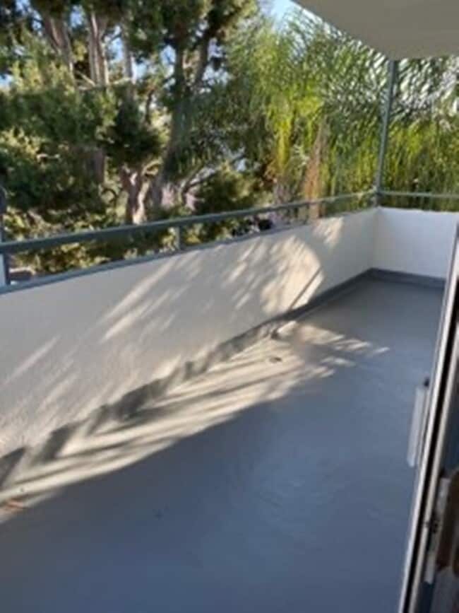 Building Photo - 454 S Oakhurst Dr