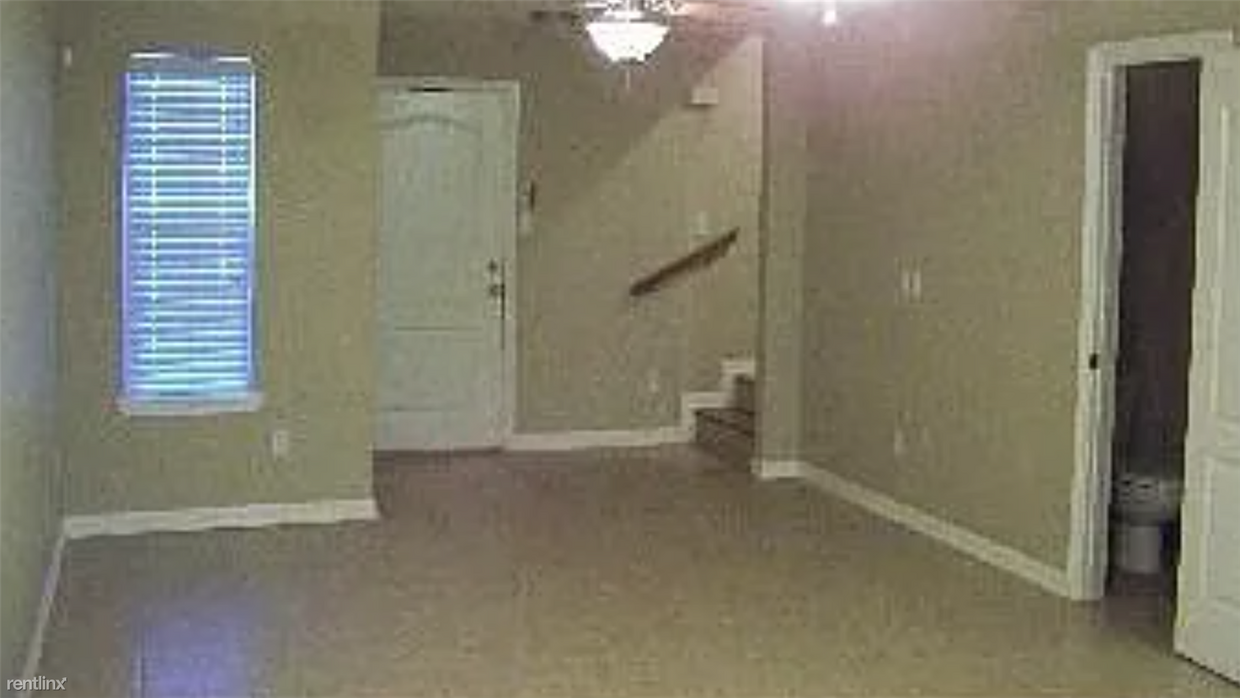 Foto del edificio - 3 br, 2.5 bath 4plex - 210 South 48th Lane 3