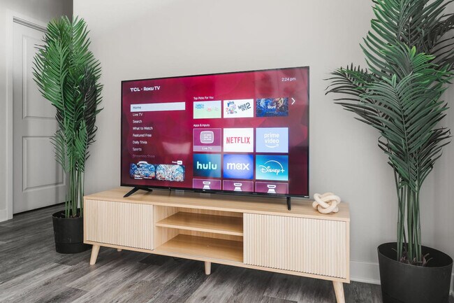 Foto del edificio - 5825 Sunset Wy