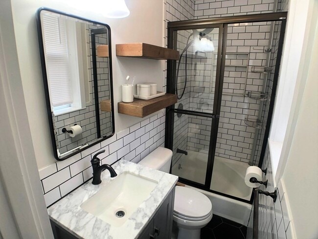 Foto del edificio - 97 West Cedar St