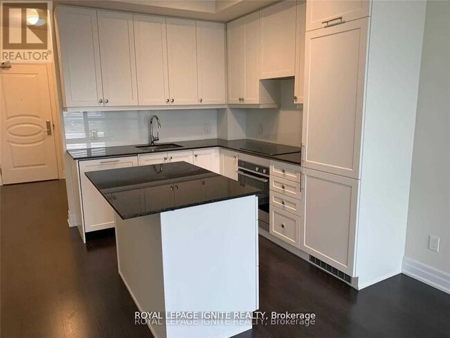 Photo du bâtiment - 9085-9085 Jane St