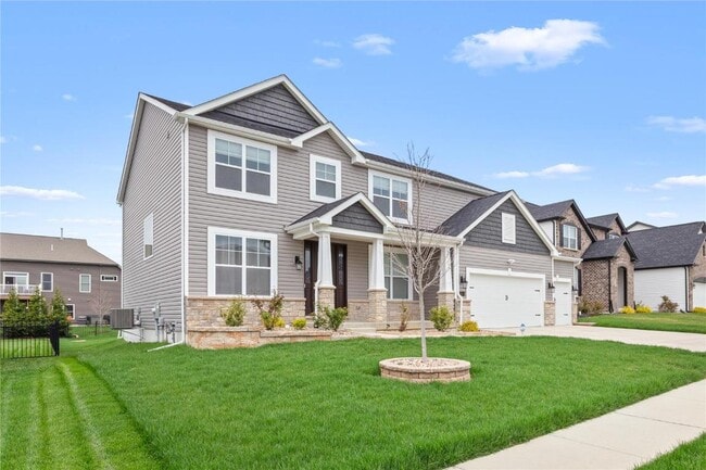 Building Photo - 151 Far Meadow Dr