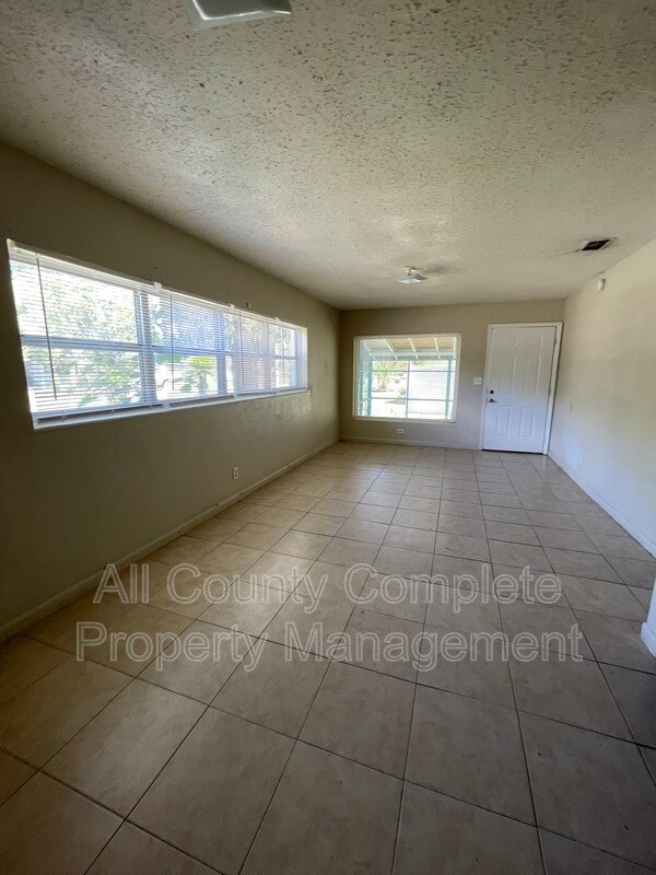 3236 Altamont Ave W, Jacksonville, FL 32208 House Rental in