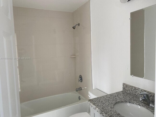 Foto del edificio - 27100 SW 142nd Pl