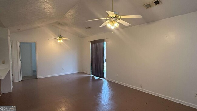 Foto del edificio - 9444 Cypress Ln