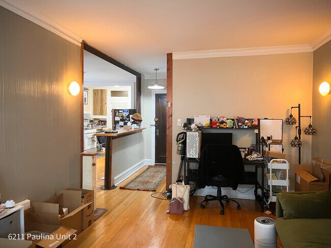 Foto del edificio - 6211 N Paulina St