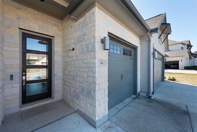 Foto del edificio - 341 Bitterroot Ln