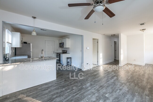 Foto del edificio - 2973 1st Ave SW