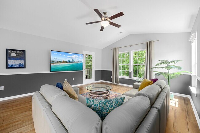 Foto del edificio - 1234 River Oaks Dr