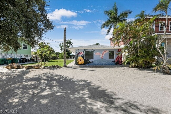 Building Photo - 2818 Shoreview Dr