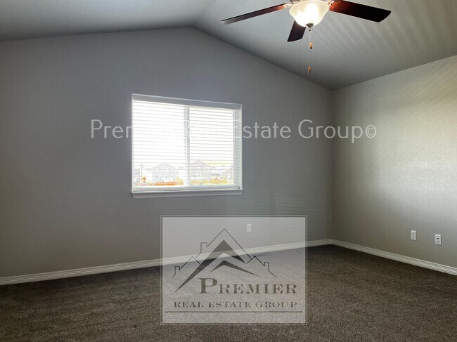 Foto del edificio - 9694 Silver Stirrup Dr