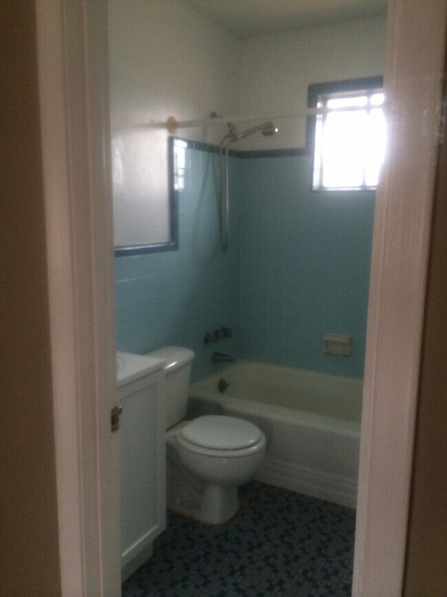 Foto del edificio - 3 Bedroom 1 Bath home in the cove