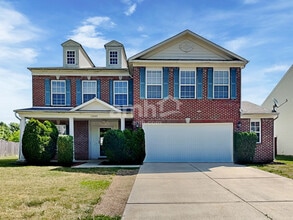 Building Photo - 13993 Meadow Lake Dr