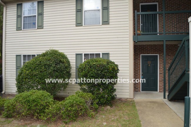 Building Photo - Red Bank Apartment