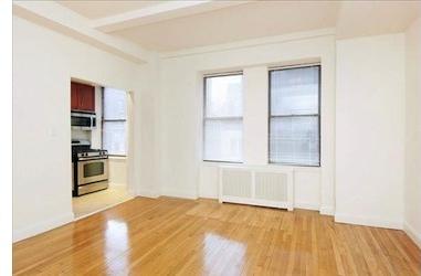 Building Photo - 41 W 86th St