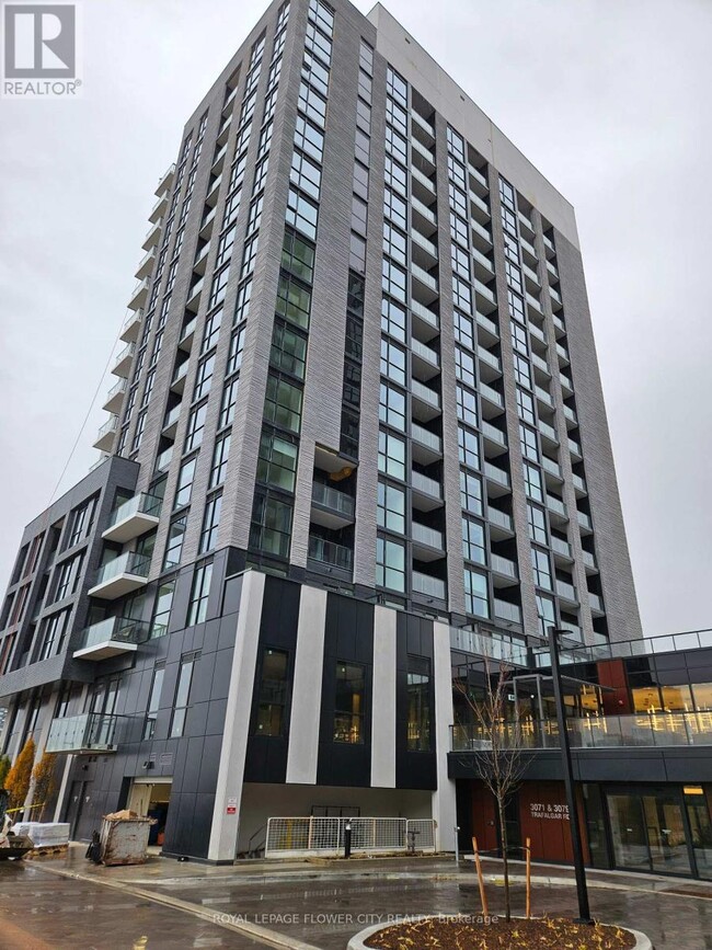 Building Photo - 3071 Trafalgar Rd