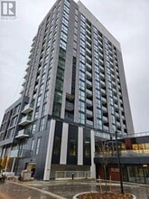 Building Photo - 3071 Trafalgar Rd