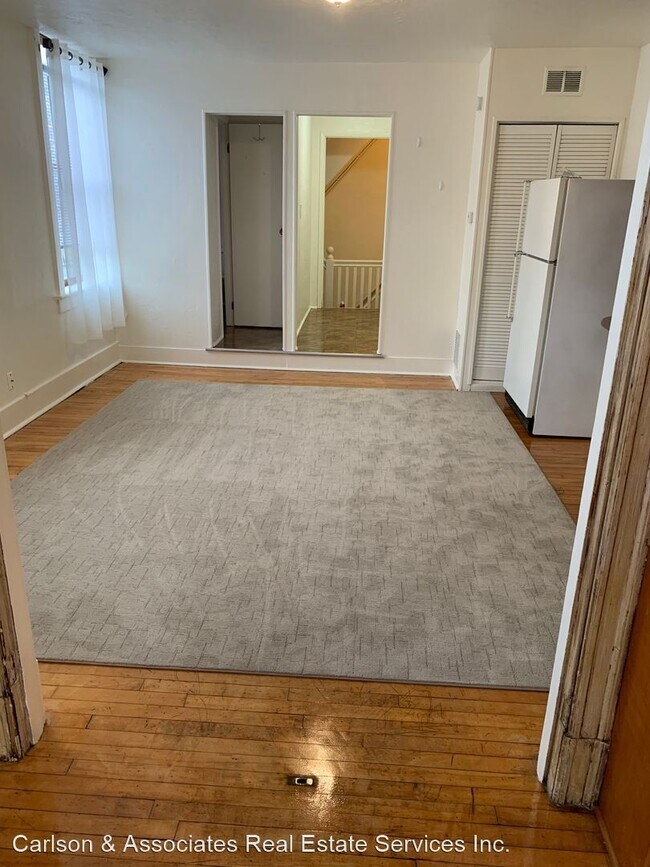 Foto del edificio - 1 br, 2 bath House - 1122 E Carson st