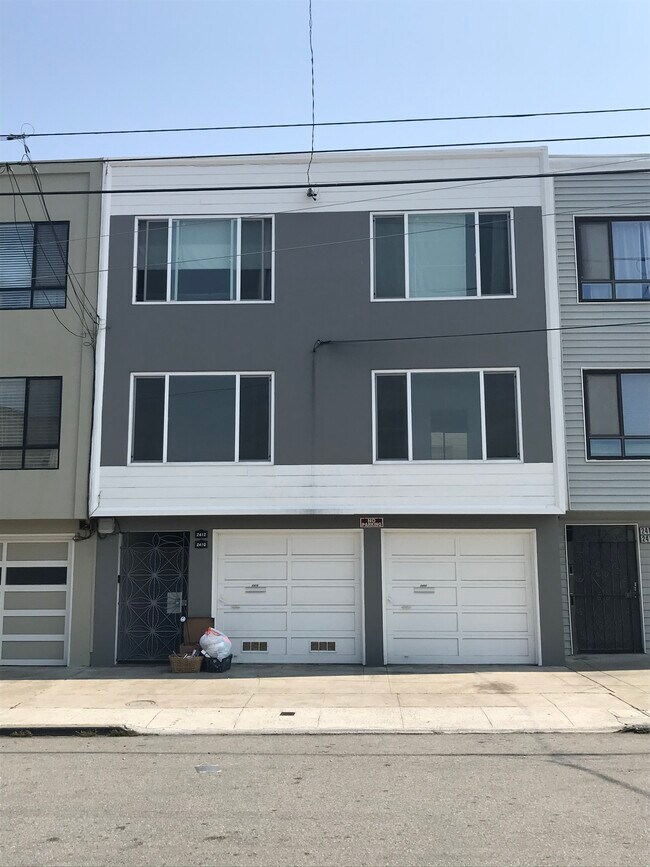Building Photo - 2410 40th Ave