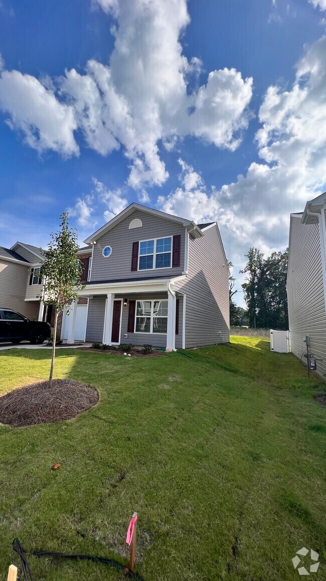 Summit Pointe Senior Living Apartments for Rent WinstonSalem, NC 1