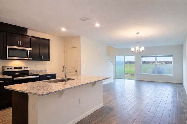 Open space without furniture - 1472 Mirabella Cir