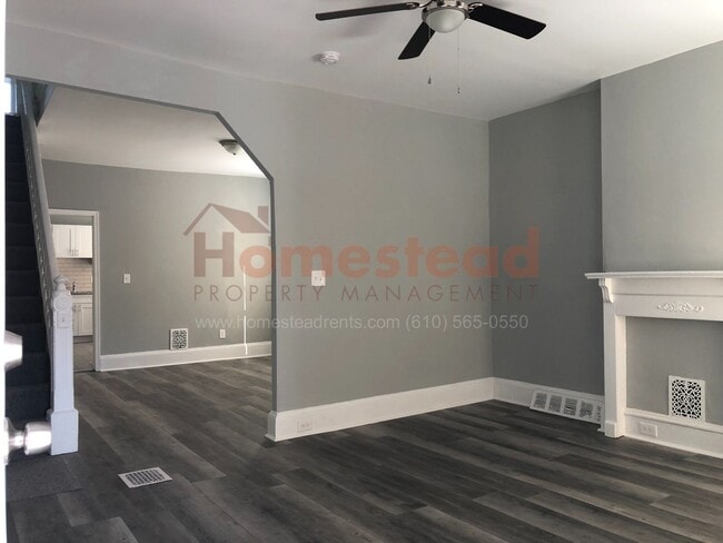 Foto del edificio - 3 BEDROOM CORNER HOME IN NORRISTOWN