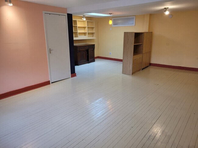 Photo du bâtiment - 5457 Nora Bernard St