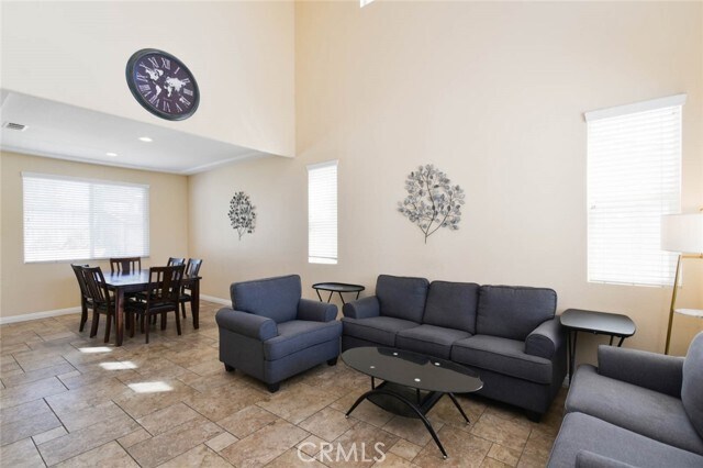 Foto del edificio - 7576 Walnut Grove Ave