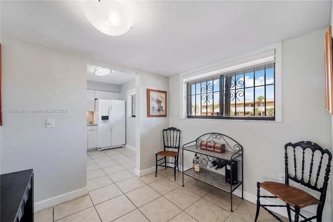 Building Photo - 8415 SW 107th Ave