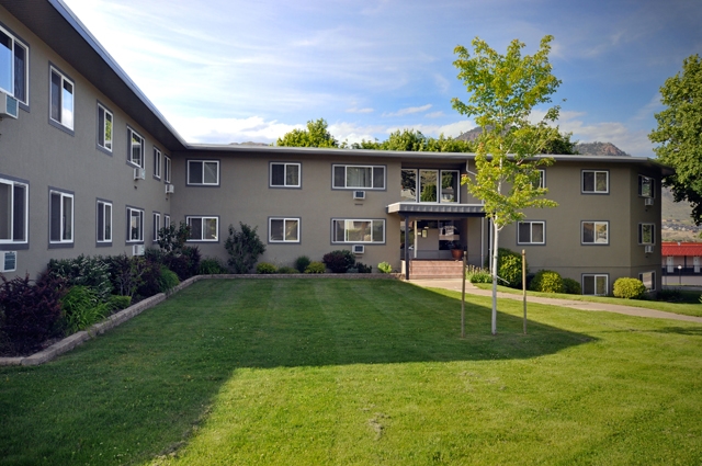 Primary Photo - Columbia Manor Apartments