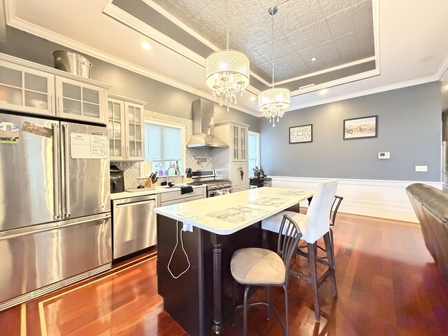 Foto del edificio - 642 E 3rd St