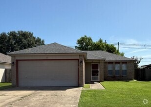 Building Photo - 311 Clydesdale Ln