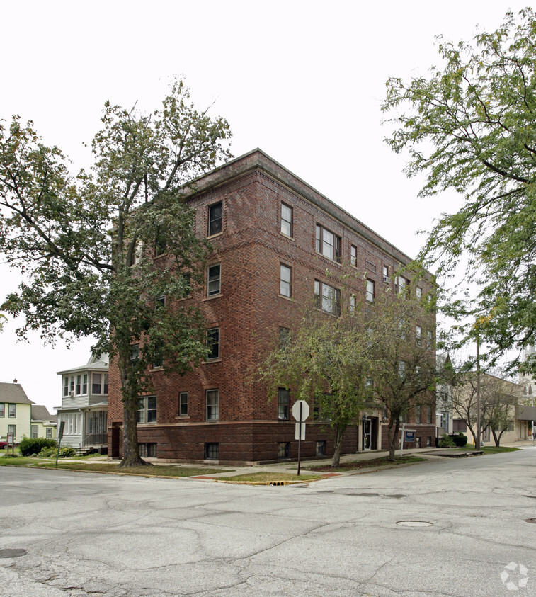 Primary Photo - Bellevue