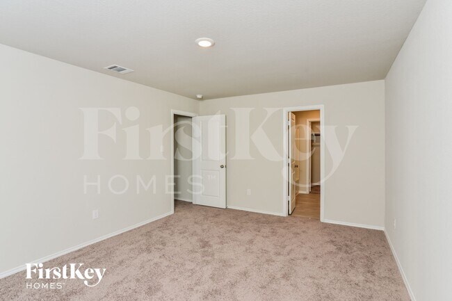 Building Photo - 6457 Cotton Ridge