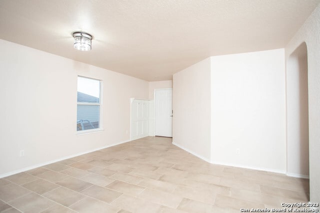 Building Photo - 1426 Sun Garden