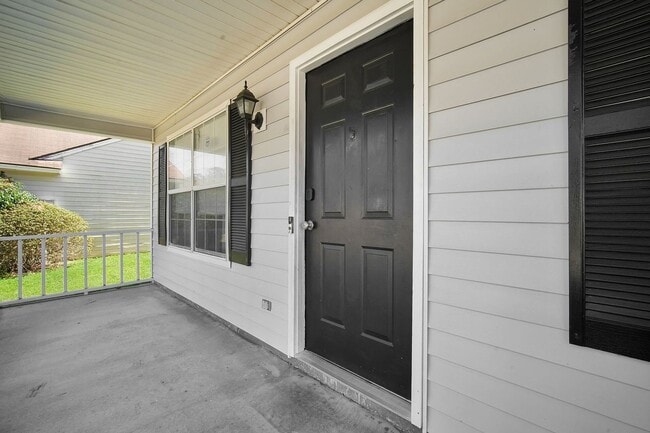 Building Photo - 234 Bordeaux Ln