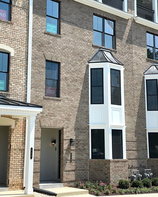 Building Photo - 115 Wellie Hl Pl