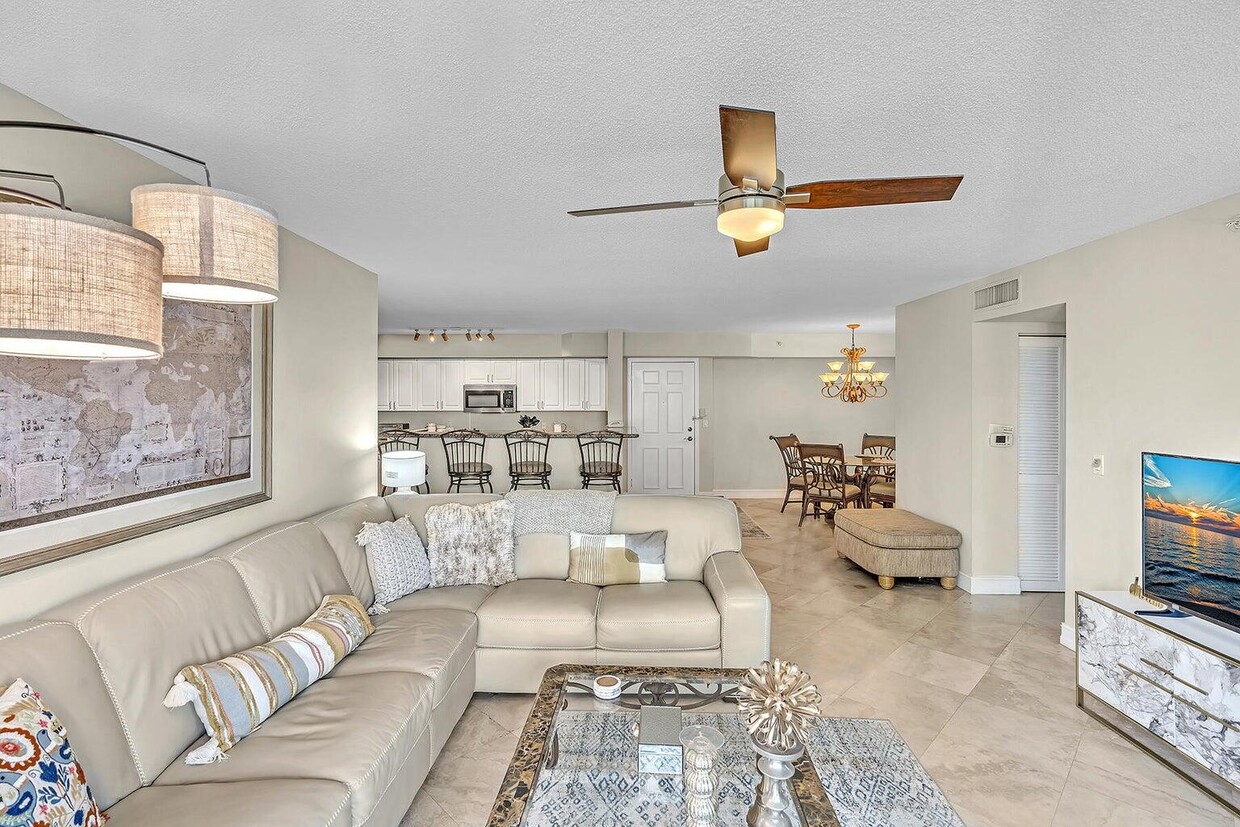 Foto principal - 3606 S Ocean Blvd