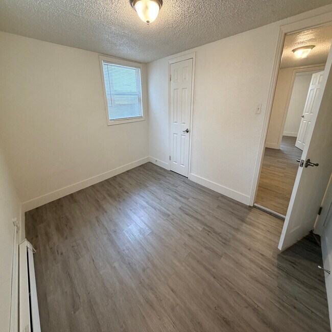 Foto del edificio - 1525 6th St