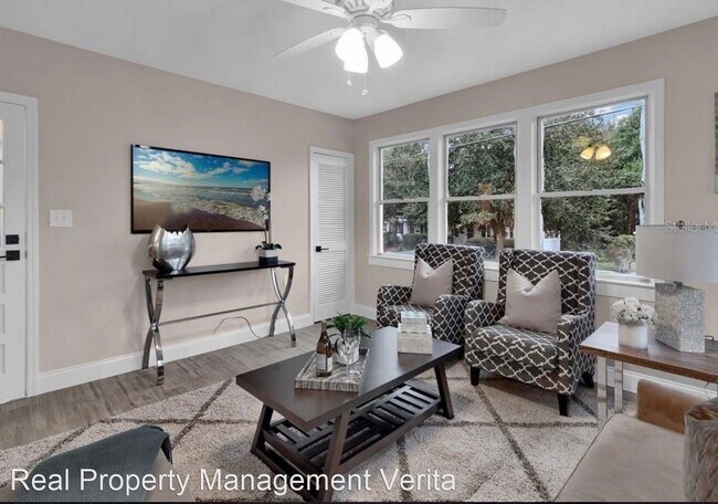 Building Photo - 1 br, 1 bath House - 112 N Fern Creek
